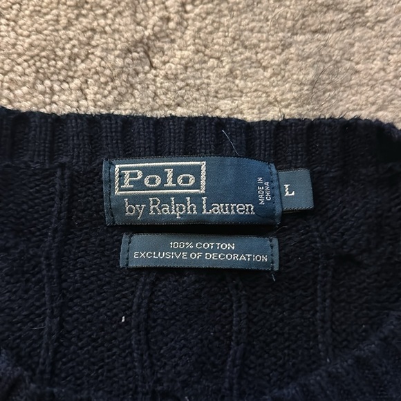 Ralph Lauren Polo L sweater - Picture 2 of 3